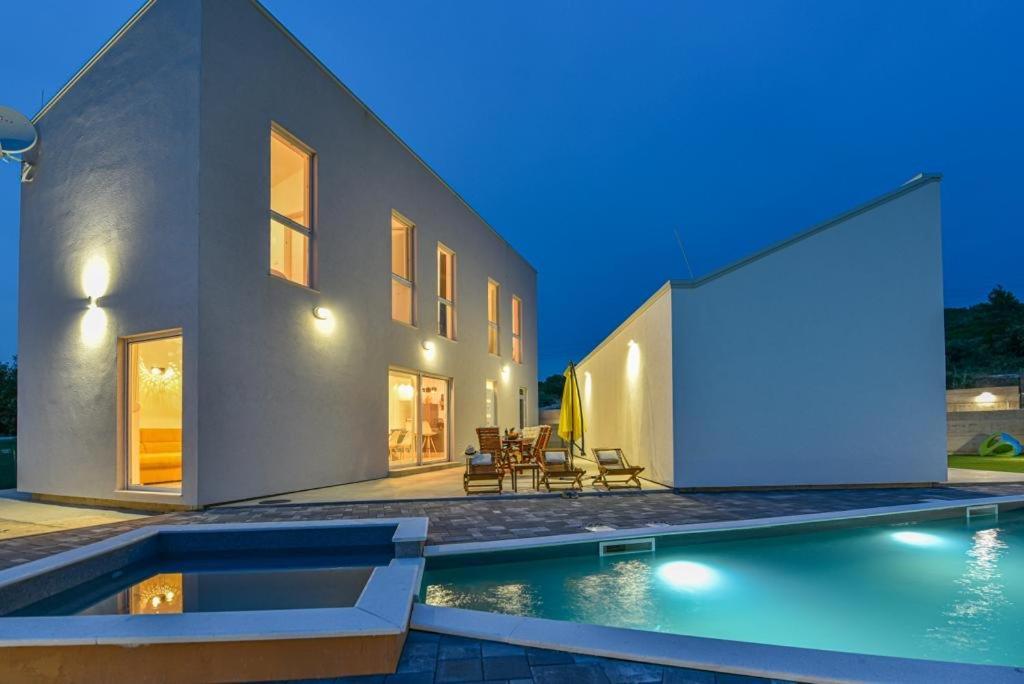Villa Silente Sukošan Kültér fotó